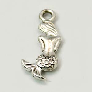 MEP81 - mermaid charm/pendant