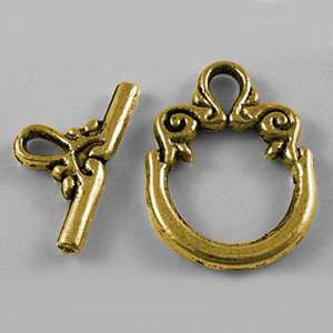 MEC18-1 - toggle clasp - antique gold